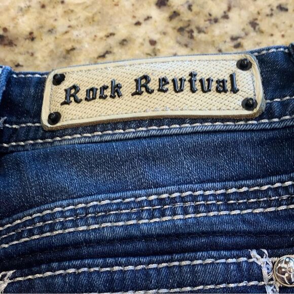 Rock Revival Arlene boot cut jeans size 27 Inseam 33” - Picture 6 of 15